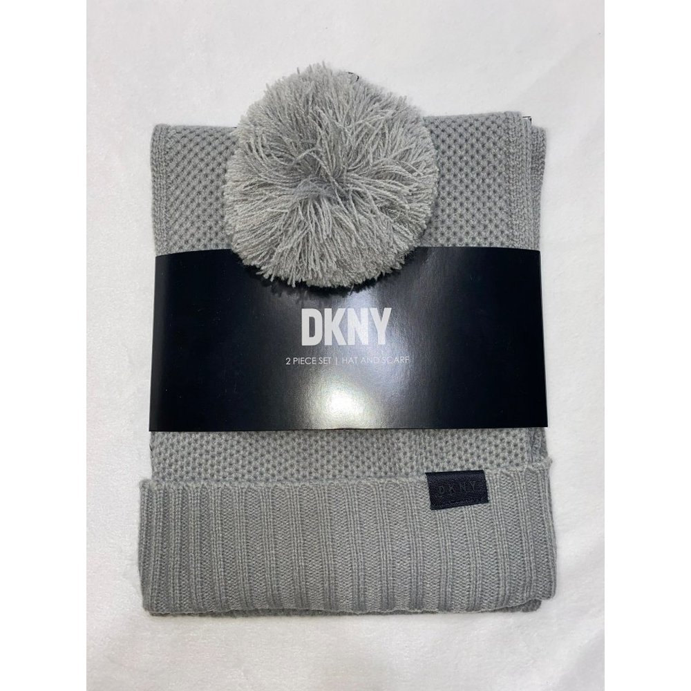New DKNY 2 Piece Scarf and Pom Beanie Hat